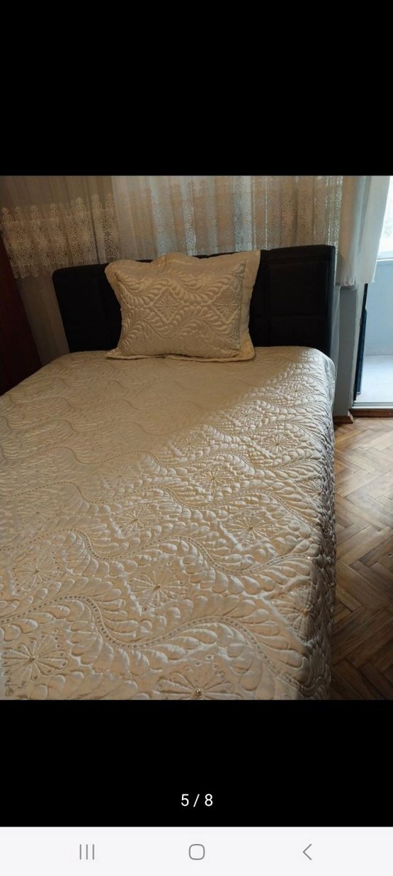 Beyaz Parlak Düz Desen Yatak Örtüsü - Görsel 5