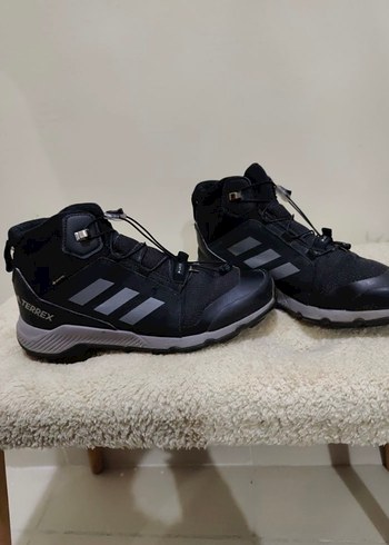 Adidas terex bot 39,5 numara - Görsel 3