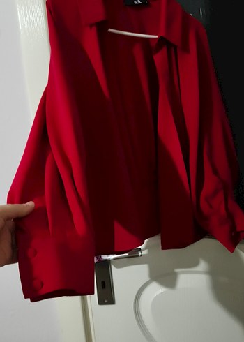 Kırmızı Uzun Drapeli Kadın Kaban - Görsel 4