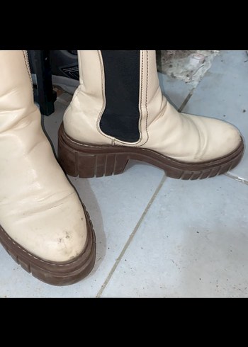 Krem Kadın Bot - Görsel 2