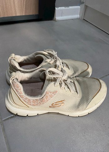Skechers 41