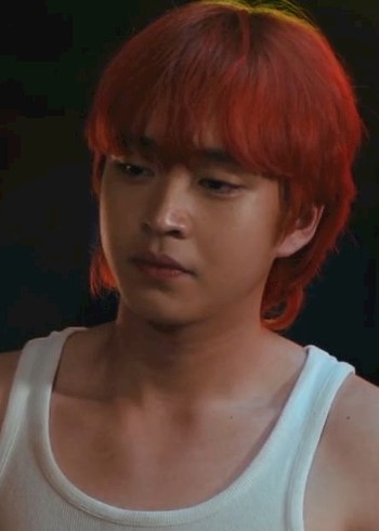 Kırmızı Rock Punk Figürlü Anahtarlık - Görsel 3