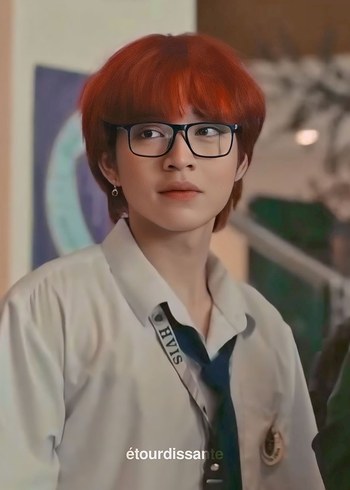 Kırmızı Rock Punk Figürlü Anahtarlık - Görsel 6