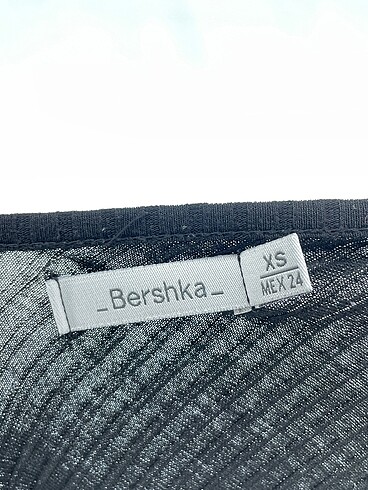 xs Beden siyah Renk Bershka Günlük Elbise %70 İndirimli.