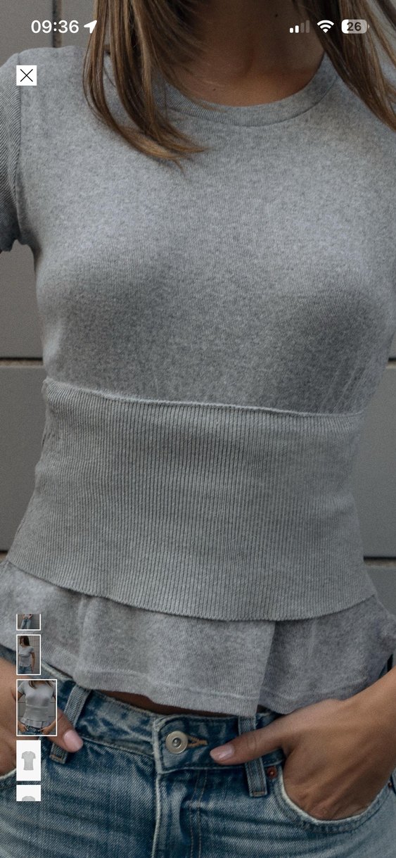 Gri Kısa Kollu Fırfırlı Keten Tişört - Görsel 2