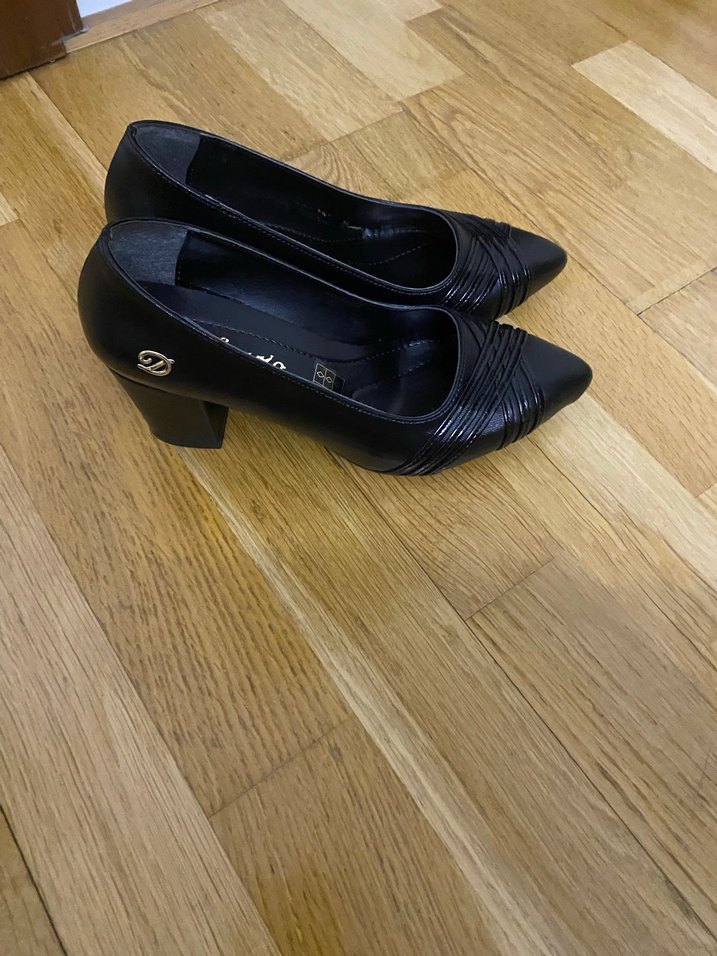 Kadın Siyah Plise Detaylı Topuklu Stiletto - Görsel 2