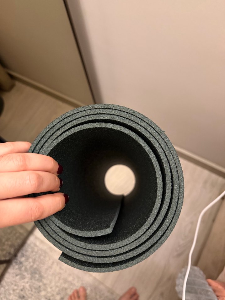 Siyah Yılan Desenli Egzersiz Matı - Görsel 2