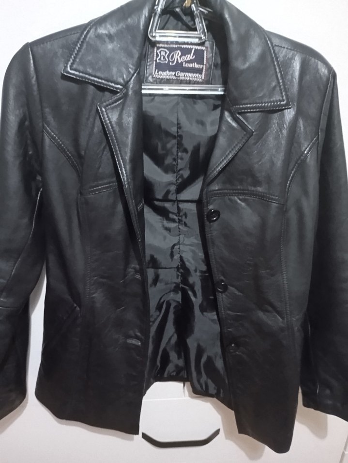 Düğmeli Siyah Deri Kadın Ceket - Görsel 2