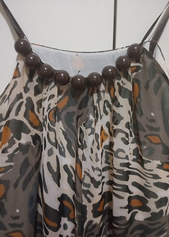 Kahverengi Gri Bağcıklı Tüy Detaylı Midi Yelek - Görsel 3