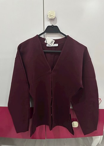 Bordo V Yakalı Düğmeli Kadın Ofis Bluzu - Görsel 2