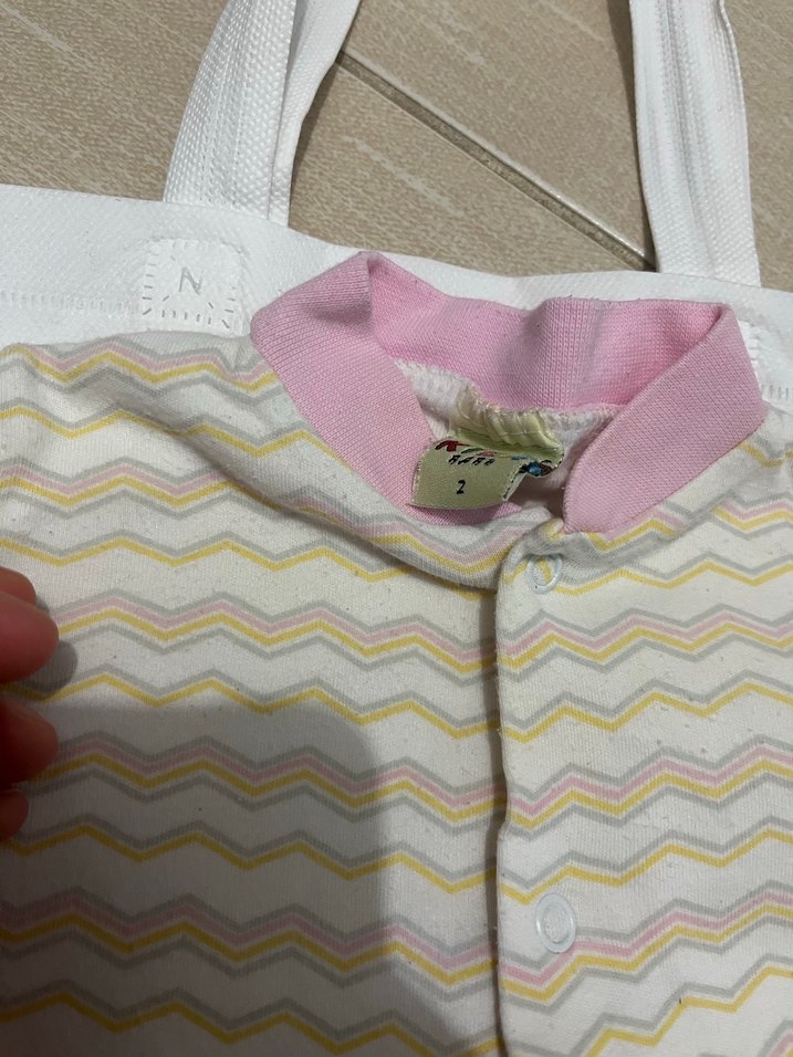 Uzun Kollu Düğmeli Bebek Kız Takımı - Görsel 2