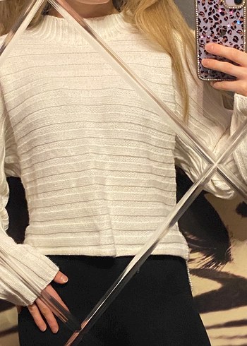 Beyaz Boğazlı Triko Kazak - Görsel 2