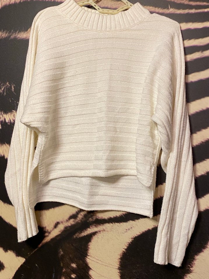 Beyaz Boğazlı Triko Kazak - Görsel 3