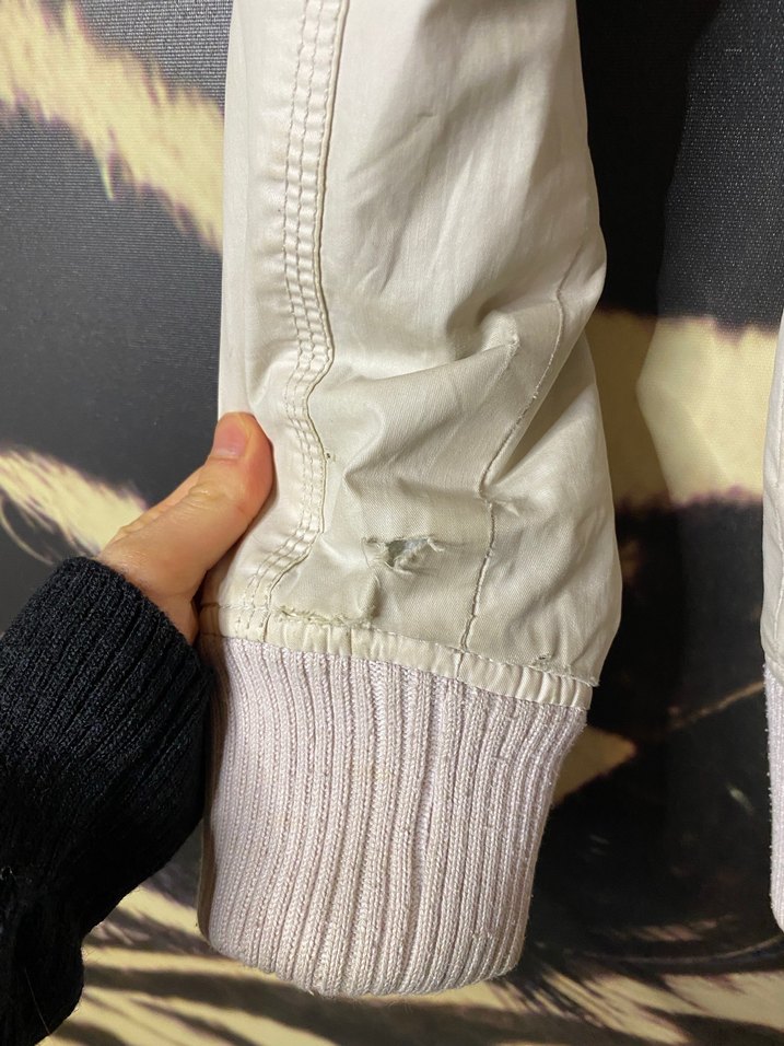 Krem Kadın Kürklü Streetwear Mont - Görsel 4