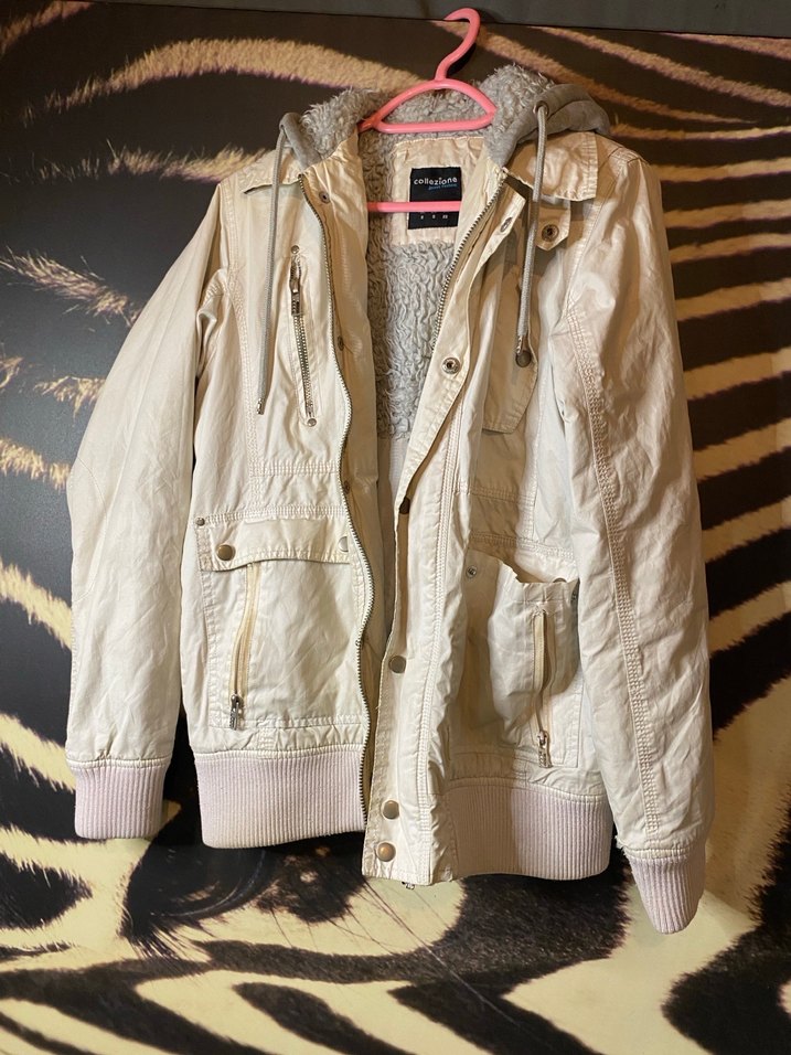 Krem Kadın Kürklü Streetwear Mont - Görsel 2