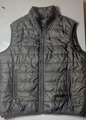 Siyah Fermuarlı Erkek Kolsuz Yelek - Görsel 2