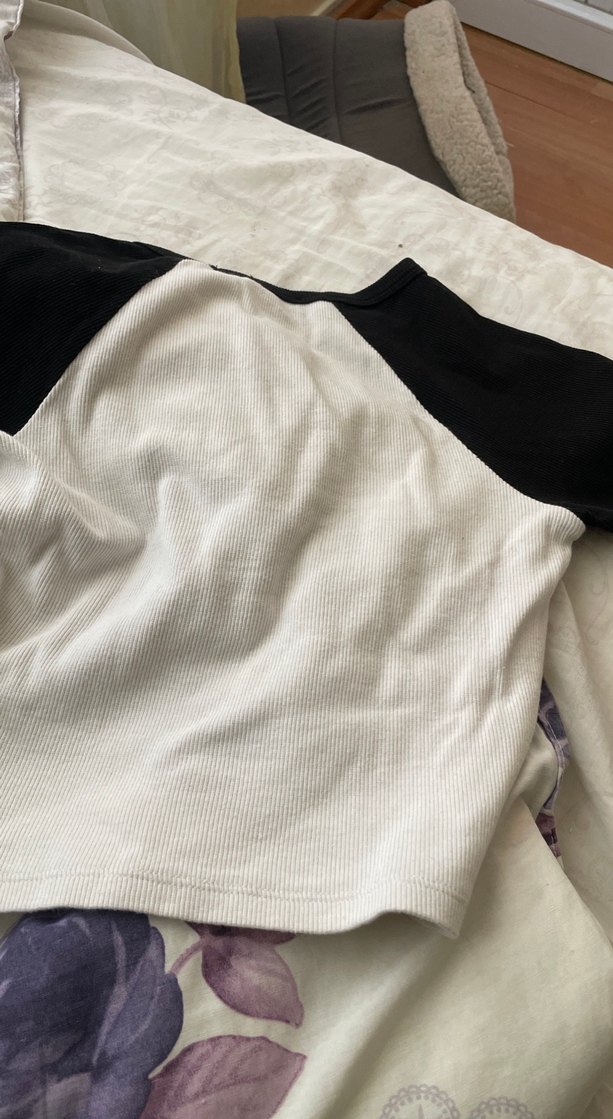 Gri Beyaz Pamuklu Rock Punk Tişört - Görsel 2