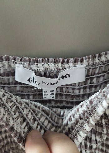 Gri Ekose Desenli Pilili Midi Kumaş Elbise - Görsel 3