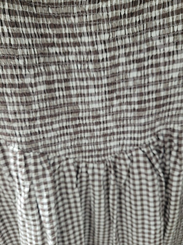 Gri Ekose Desenli Pilili Midi Kumaş Elbise - Görsel 5