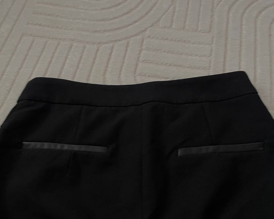 Siyah Kadın Midi Kumaş Pantolon - Görsel 3