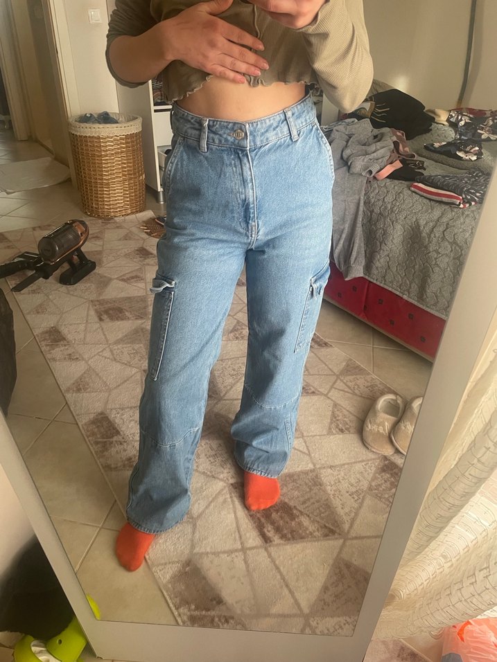 Mavi Düğmeli Bol Kesim Midi Kot Pantolon - Görsel 2