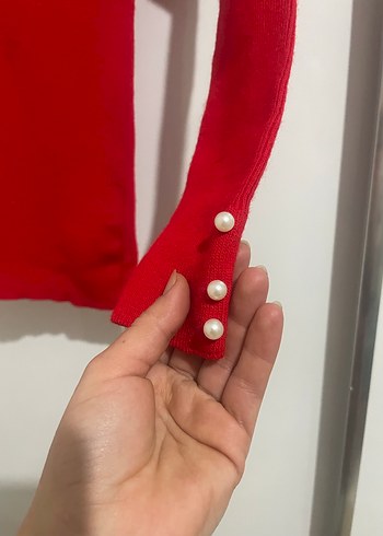 Kırmızı V Yaka Uzun Kollu Triko Kazak - Görsel 2