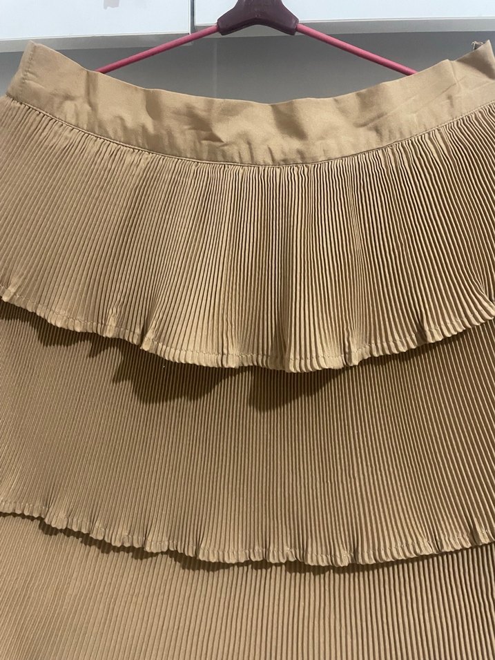 Bej Pilili Mini Etek - Görsel 2