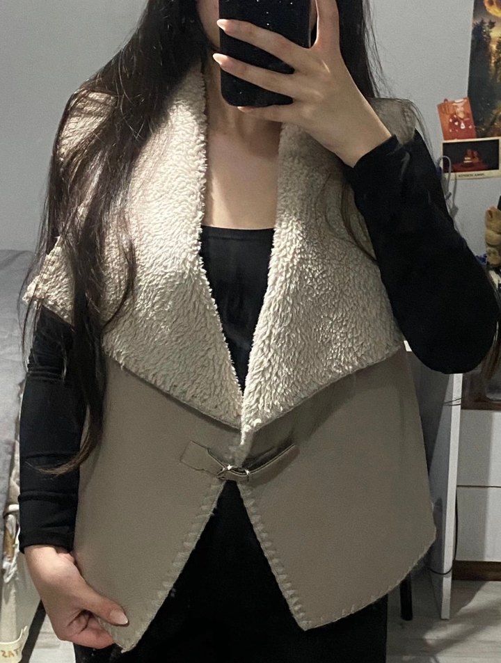 Kürklü Bej Deri Kadın Yelek - Görsel 3