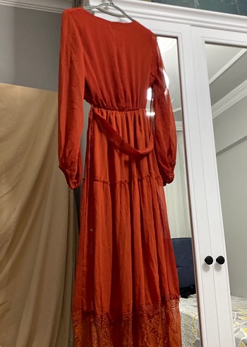 Kırmızı Uzun Kollu Salaş Uzun Elbise - Görsel 2