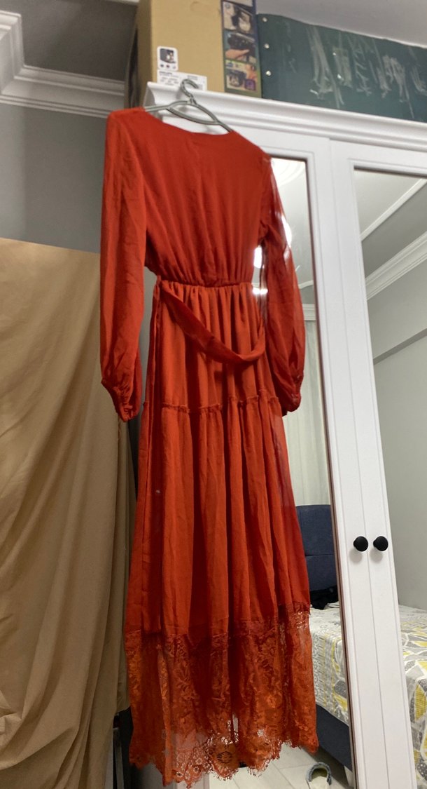 Kırmızı Uzun Kollu Salaş Uzun Elbise - Görsel 2