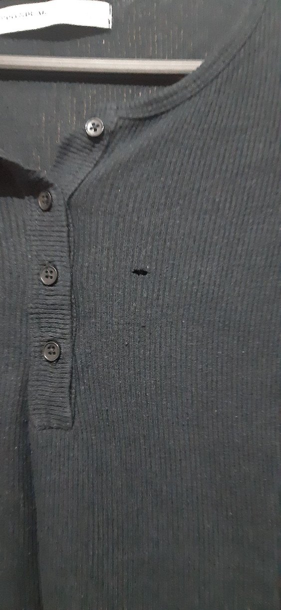 Düğmeli Siyah Kadın Uzun Kollu Triko - Görsel 3