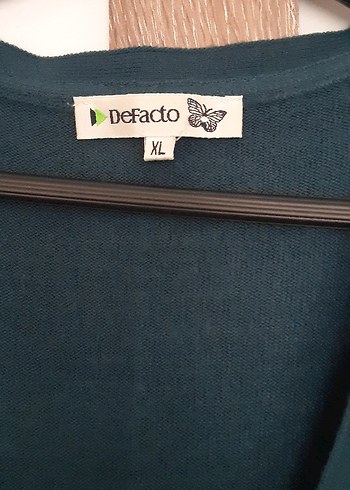 Düğmeli V Yaka Kısa Kollu yeşil Hırka - Görsel 3