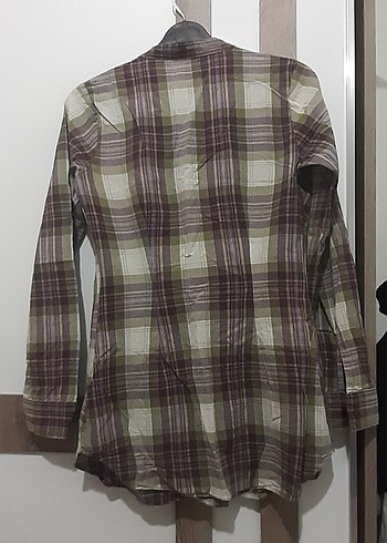 Düğmeli Uzun Kollu Kadın Gömlek - Görsel 3