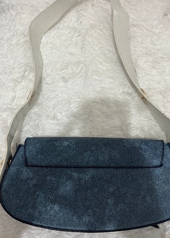 Tokalı Mavi Yılan Desenli Denim Kadın Çanta - Görsel 2