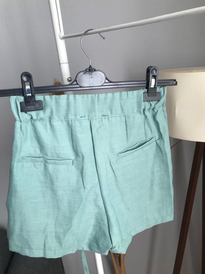Sıfır Su Yeşili Keten Görünümlü Aksesuar Detaylı Şort Etek - Görsel 2