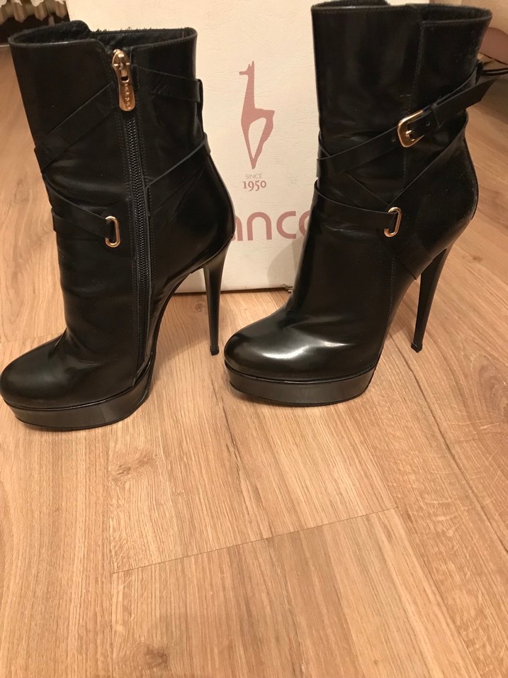 Siyah Deri Stiletto Topuklu Gotik Bot - Görsel 3