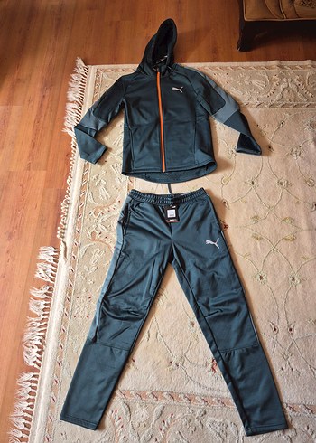 Puma Koyu Yesil Kapusonlu Spor Takim