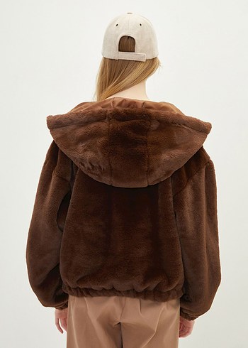 LC Waikiki Kahverengi Kapüşonlu Kadın Peluş Ceket - Görsel 2