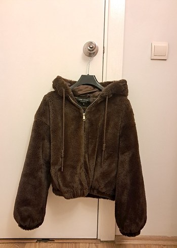 LC Waikiki Kahverengi Kapüşonlu Kadın Peluş Ceket - Görsel 3