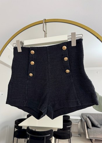 Stradivarius Stradivarius tuvit kumaş mini şort