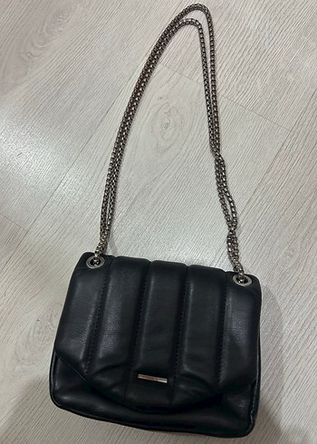 Zincir Detaylı Siyah Deri Kadın Çanta - Görsel 2