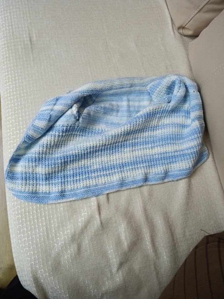 Mavi beyaz Erkek Çocuk Örgü Hırka ve Bere - Görsel 3