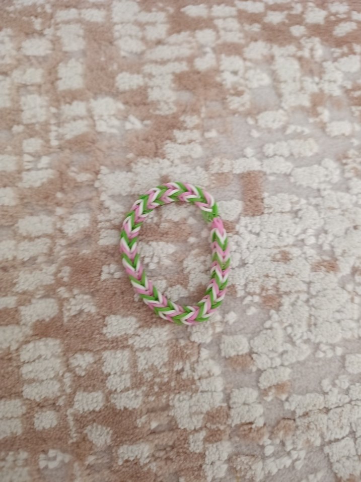 lastikten yapılmış bileklik - Görsel 3