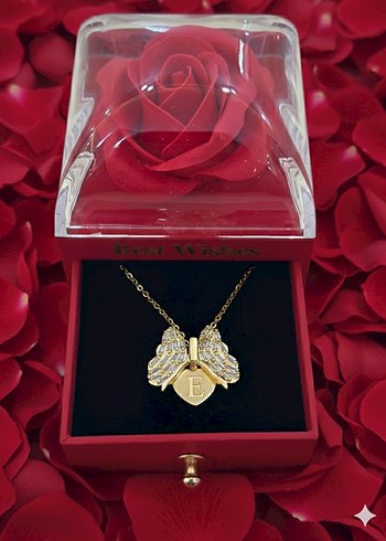 Altın Renk  Kişiye Özel 
Kelebek Kolye - Görsel 6