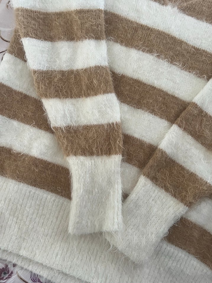 Yeşil Beyaz Çizgili Triko Kadın Kazak - Görsel 5