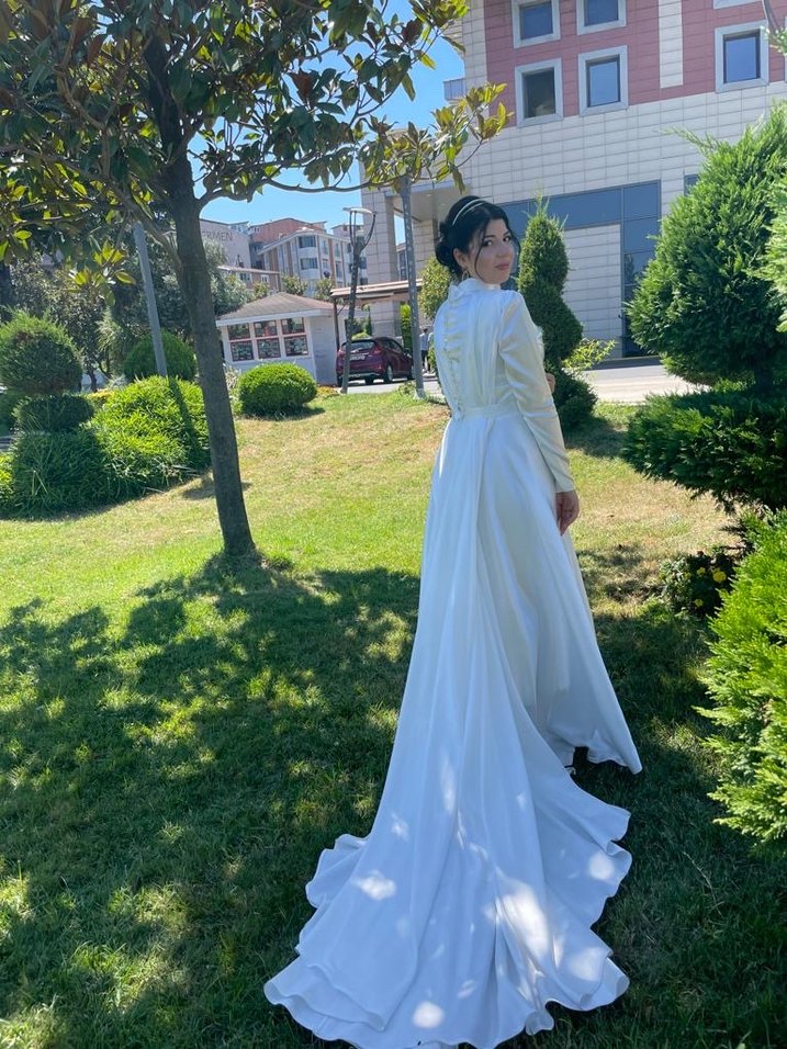 Uzun Kollu Yüksek Yakalı Beyaz Prenses nikah kıyafeti  - Görsel 4