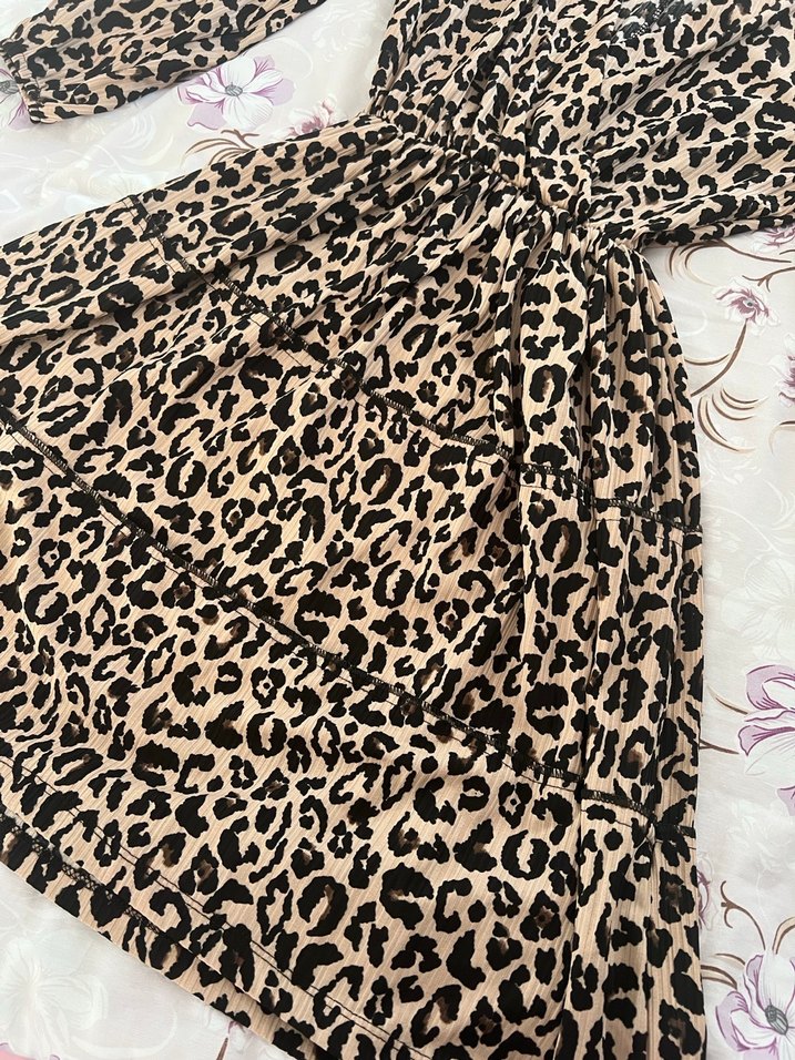 Leopar Desenli Uzun Kollu Elbise - Görsel 4