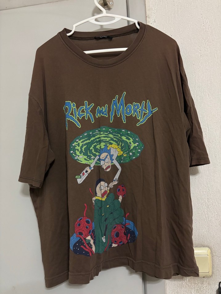 Rock Punk Tarzı Baskılı Kahverengi Tişört - Görsel 2