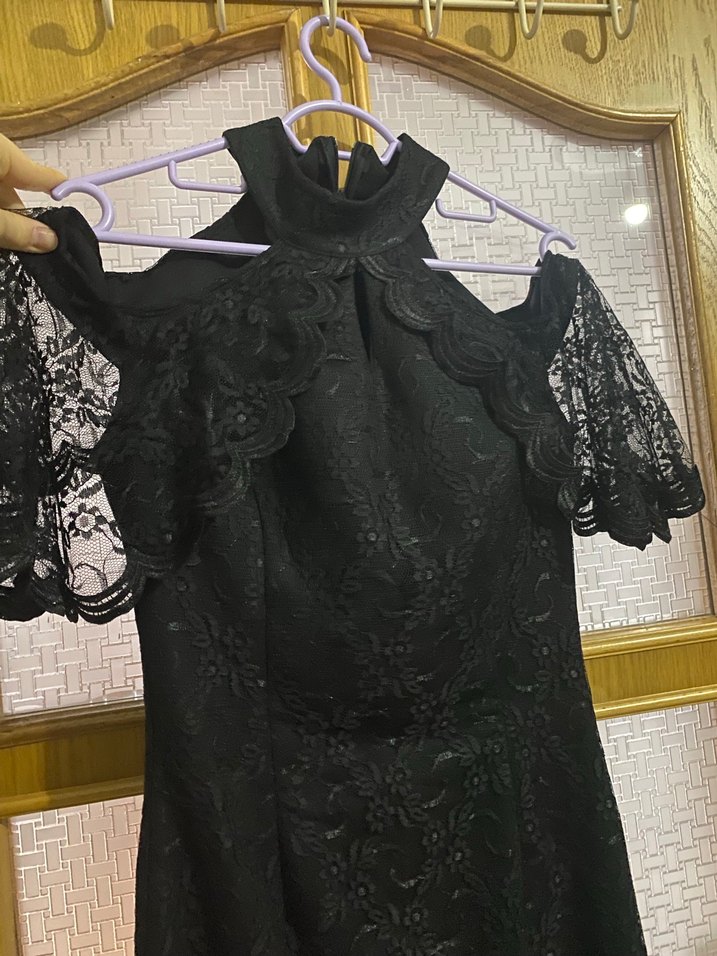 Dantel Detaylı Siyah Midi Gotik Abiye Elbise - Görsel 3