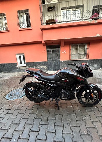 N250 Pulsar motosiklet - Görsel 4